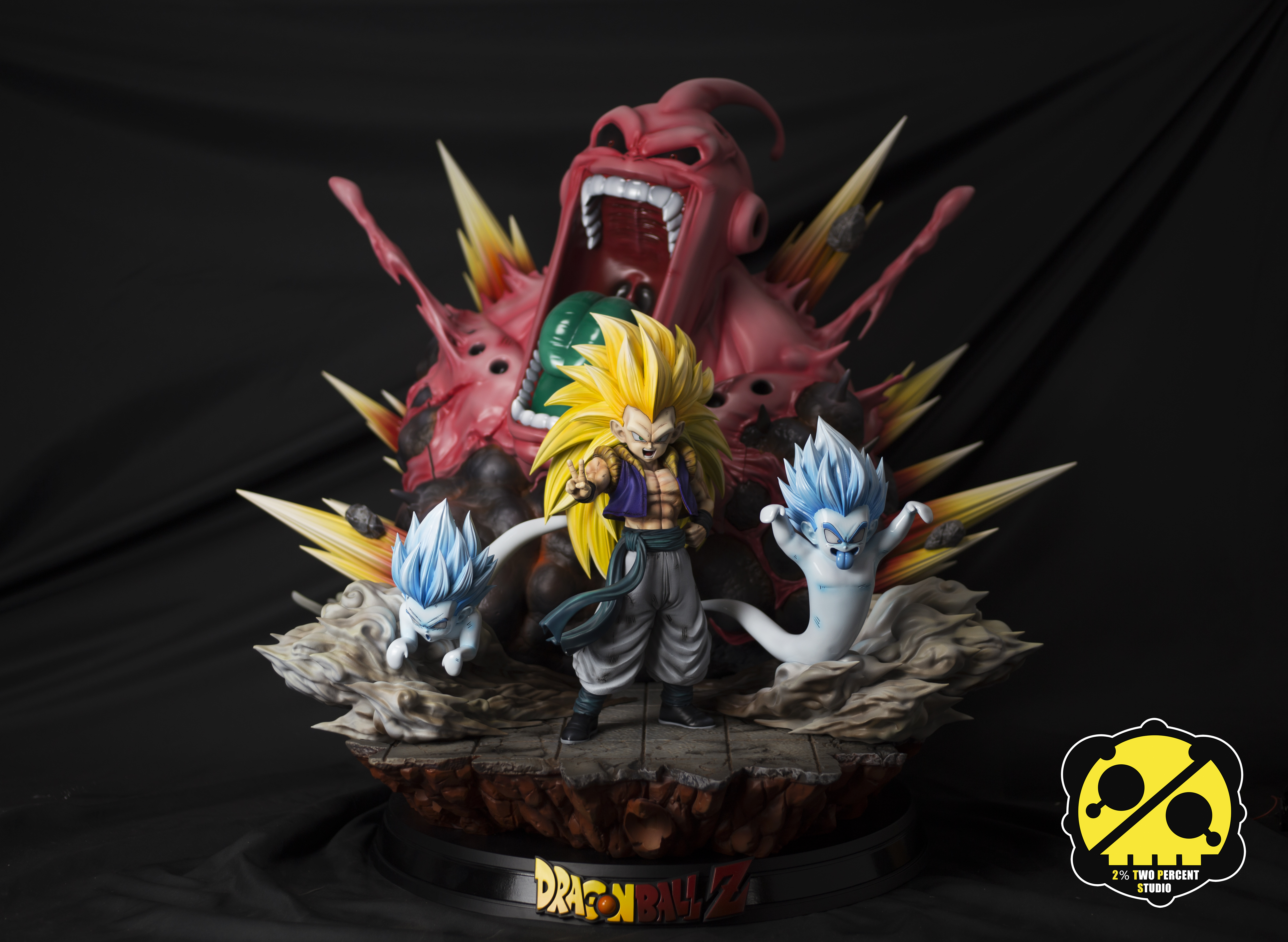 PRE-ORDER 2% Studio - Dragon Ball - Gotenks & Majin Buu- 1/4 & 1/6 Scale Statue(GK)